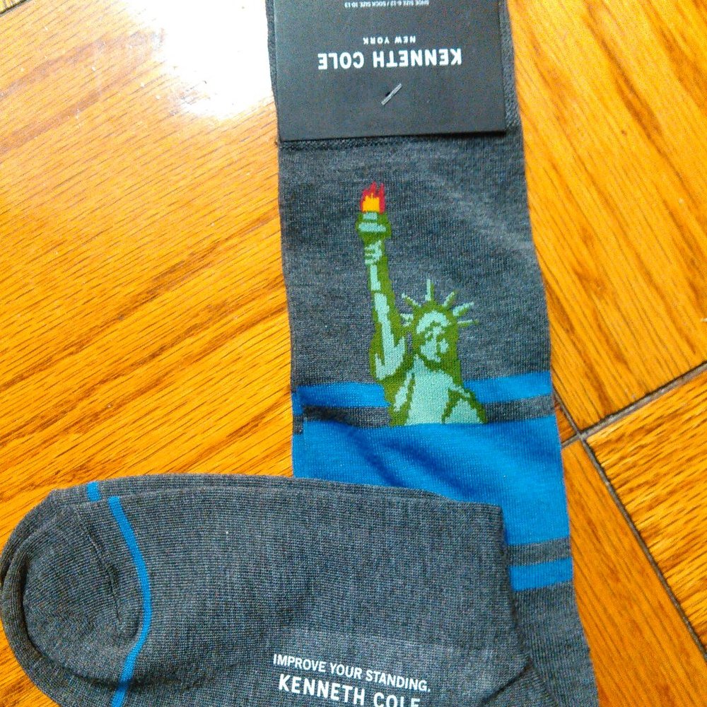 Kenneth Cole Socks